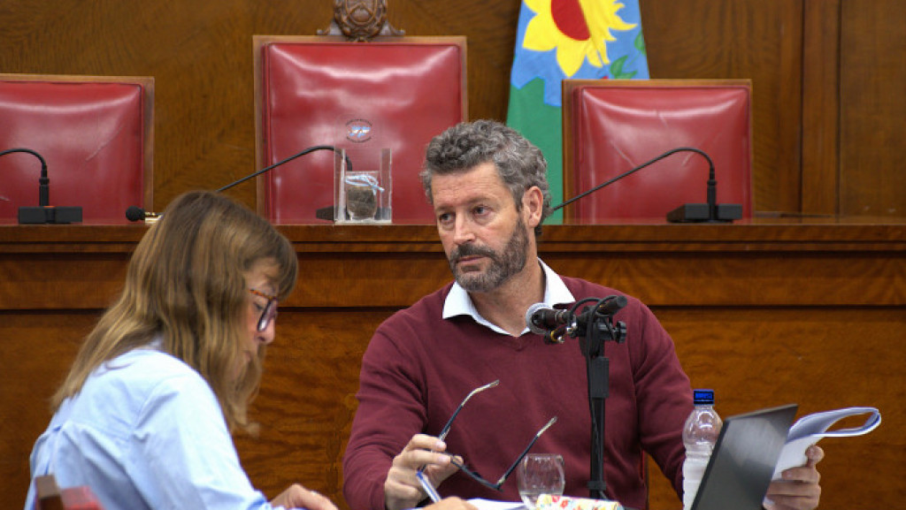 Obras: Un orden del día con varios expedientes, sobre diversos temas de la traza urbana