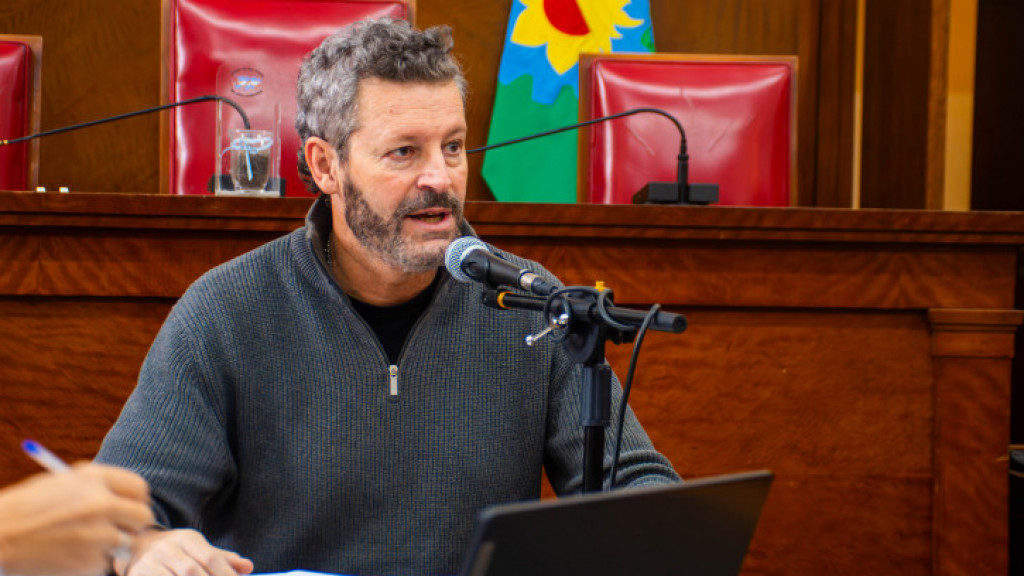 Obras: Se juntó en el recinto