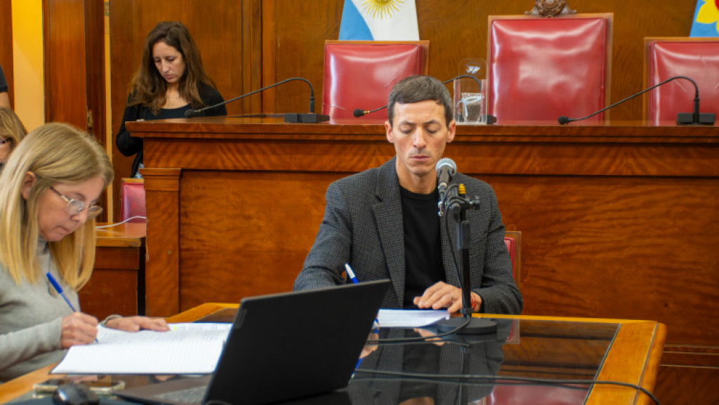 Legislación: Convocatoria en el recinto